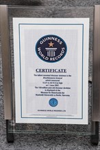 Zertifikat des Guinness Buch der Rekorde fuer das weltweit groesste