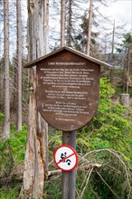 Signpost on the Torfhausmoor hiking trail