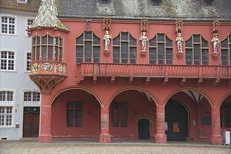 Historic department stores' built 14th century with oriel and figures at Muensterplatz