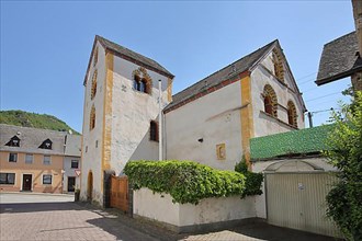 Late Romanesque Korbisch House and former provostry in Karden