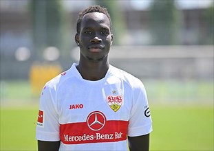 Alou Kuol VfB Stuttgart Portraittermin VfB Stuttgart 2022 2023 Licence Player Football 1. Bundesliga Men GER Stuttgart 05. 07. 2022