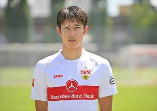 Hiroki Ito VfB Stuttgart Portraittermin VfB Stuttgart 2022 2023 Licence Player Football 1. Bundesliga Men GER Stuttgart 05. 07. 2022