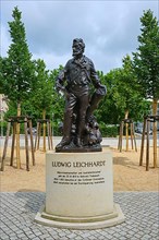 Bronze statue of Ludwig Leichhardt