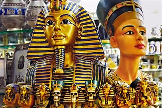 Tutankhamun and Nefertiti as tourist kitsch
