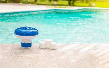 Pool float and chlorine tablets