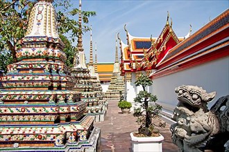 Chedis inside Wat Pho temple