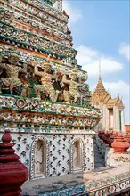 Wat Arun's figures on the central prang