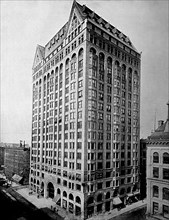 The Building of Masonic Temples in Chicago