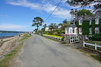 Shore road at Elorn