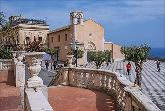 Belvedere Piazza IX Aprile with exChurch di Sant Agostino, Taormina