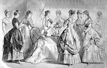 The summer fashion of distinguished ladies in Germany around 1860, Women in long dresses at home