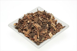 Dried herb of the medicinal plant Fortune boneset,