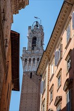 Torre del Mangia, bell tower at Piazzo del Campo