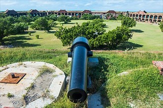 Old cannon, Fort Jefferson