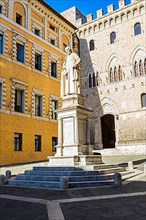 Statue of Sallustio Bandini, Piazza Salembeni