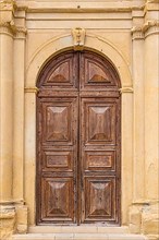 Side entrance of the Palazzo della Fraterini dei Laici, Piazza Grande