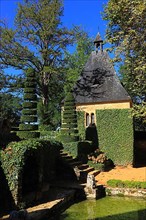 Hedges cut into shape, Jardins du Manoir d'Eyrignac