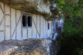 Cave dwellings of La Roque Saint-Christophe, Valley of the Vezere between Les Eyzies-de-Tayac-Sireuil and Montignac