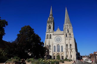 Chartres, Notre-Dame de Chartres Cathedral