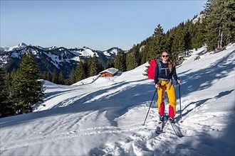 Ski tourers on their way to the Rotwand, mountains in winter
