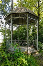 Old pavilion in the Bastille garden, youth house