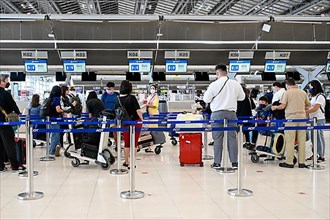 Tourist Traveller Check-in Suvarnabhumi Airport, Bangkok