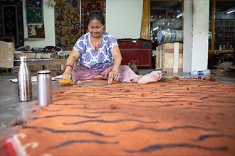 Carpet combing, Dharamsala
