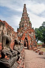 Walkway detail at Wat Chaiwatthanaram, Ayutthaya
