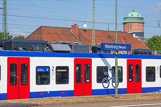 Local train at Nienburg station, Nienburg an der Weser