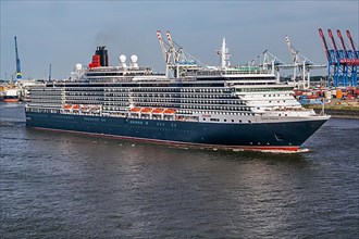 Cruise ship Queen Victoria on the Elbe in the Port of Hamburg, Hamburg
