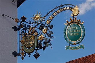 Nose sign of a hotel, brewery