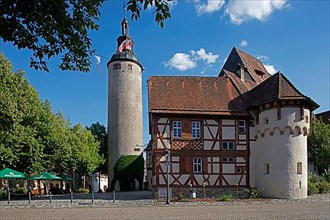 Kurmainzisches Schloss, Tower