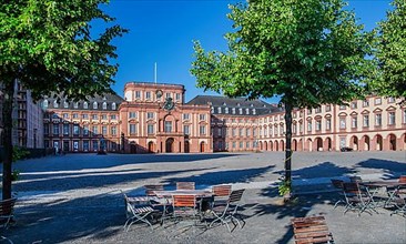 Court of Honour with main portal of the Residence Palace, Mannheim