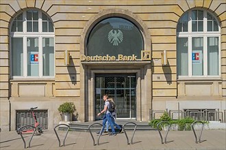 Deutsche Bank, Branch