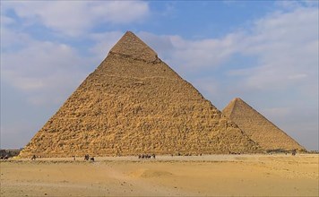 Pyramid of Chephren, Pyramid of Cheops