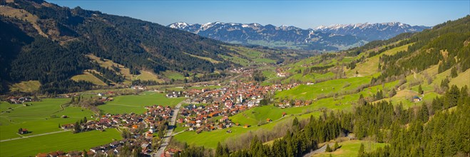 Panorama into the Ostrachtal valley with Bad Oberdorf and Bad Hindelang