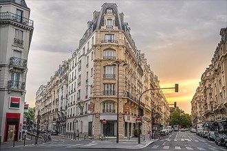 Pointed building in the centre of Paris at the Golden Hour
