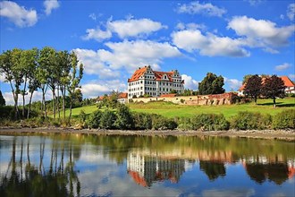 Harthausen Castle in beautiful weather. Rettenbach