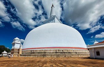 Ruwanweliseya Dagoba buddhist stupa tourist and pilgrimage site. Anuradhapura