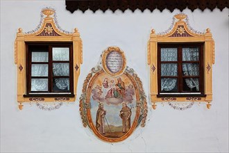 House facade with Lueftlmalerei in Oberammergau