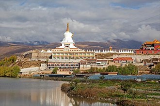 Tibetan Great Chorten