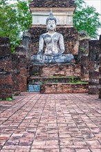 Wat Mahathat Temple Complex