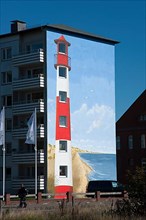 House painted with lighthouse