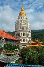 Pagoda of Ten Thousand Buddhas