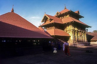 Sri Vadakkunnathan Shiva Temple in Thrissur Trichur