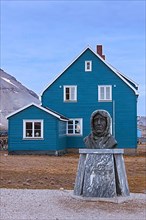 Statue of the Norwegian explorer Roald Amundsen in the remote village of Ny Alesund