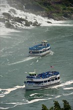 Maid of the Mist excursion boats