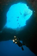 Diver under Azur Window