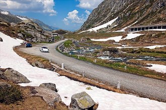 Alpine pass road