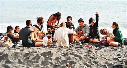 Bathing in Puerto Tazakorte. Hippie group. ESP